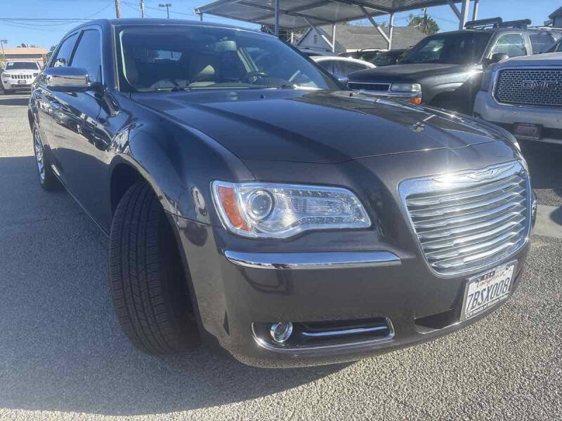 2014 Chrysler 300 C