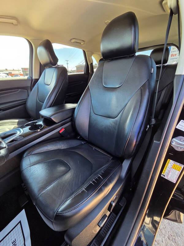 2017 Ford Edge Titanium