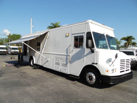 2003 Freightliner MT55 Chassis