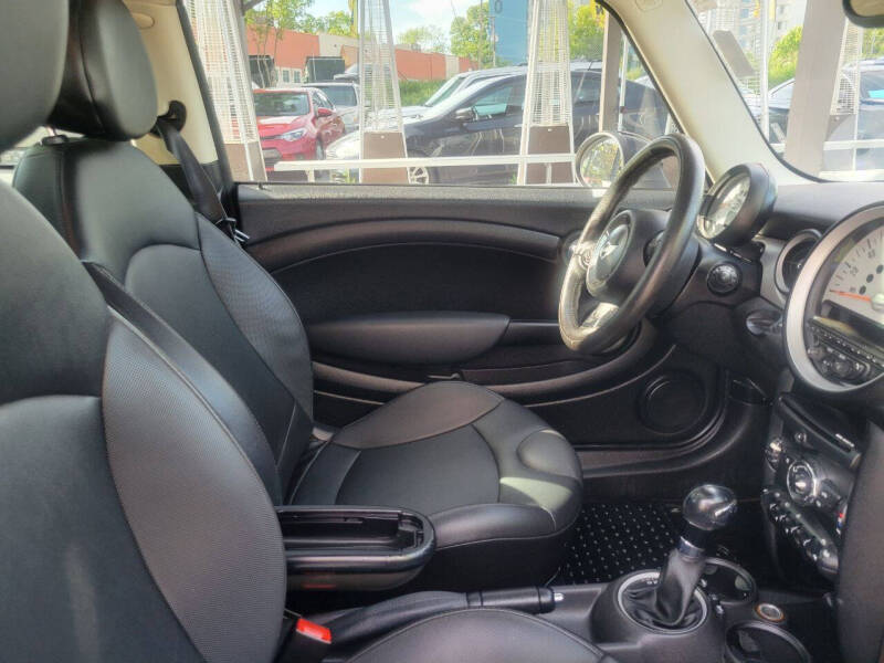 2012 MINI Cooper Hardtop