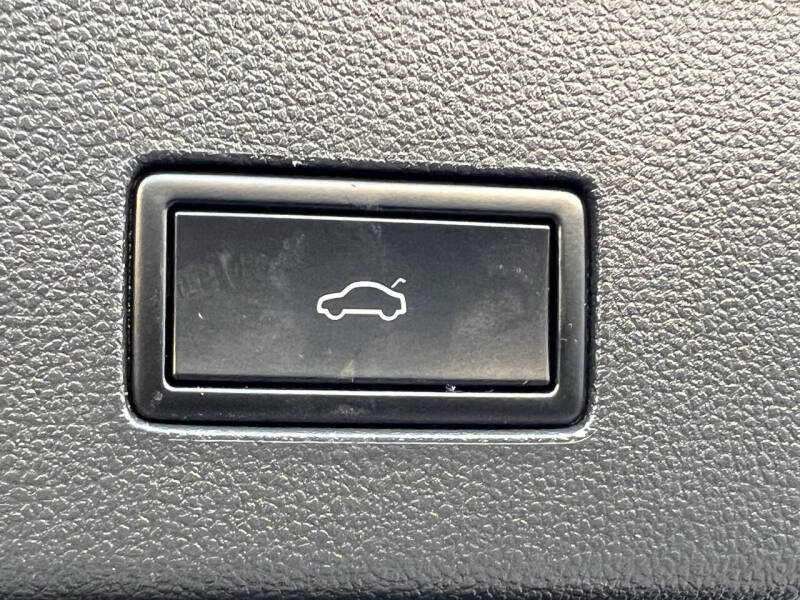 2020 Volkswagen Atlas Cross Sport V6 SE 4Motion