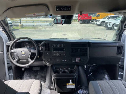 2026 Chevrolet Express LT 3500