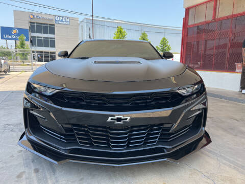 2019 Chevrolet Camaro for sale at FAST LANE AUTO SALES in San Antonio TX