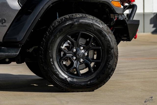 2024 Jeep Gladiator Sport