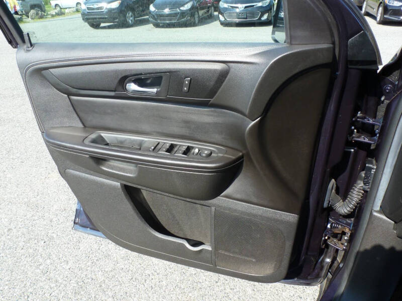 2015 GMC Acadia SLE-2