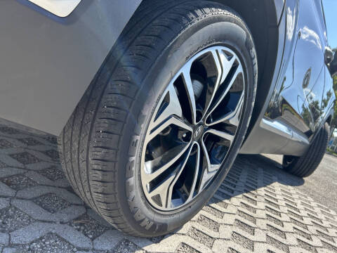 2020 Hyundai Santa Fe SEL 2.0T