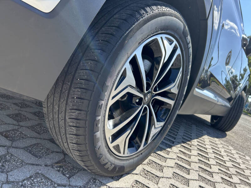 2020 Hyundai Santa Fe SEL 2.0T