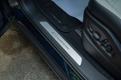 2025 Porsche Cayenne Coupe