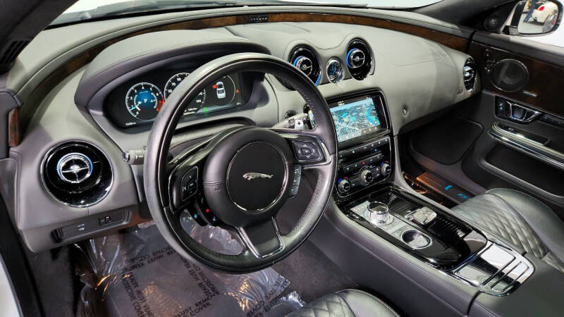 2019 Jaguar XJL