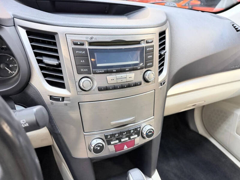 2012 Subaru Outback 2.5i Premium