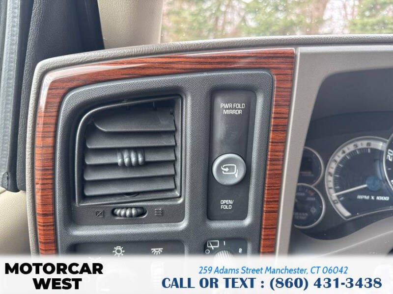 2002 Cadillac Escalade
