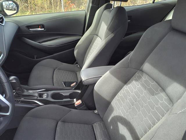 2022 Toyota Corolla Hatchback SE