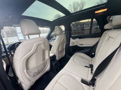 2017 BMW X1 sDrive28i