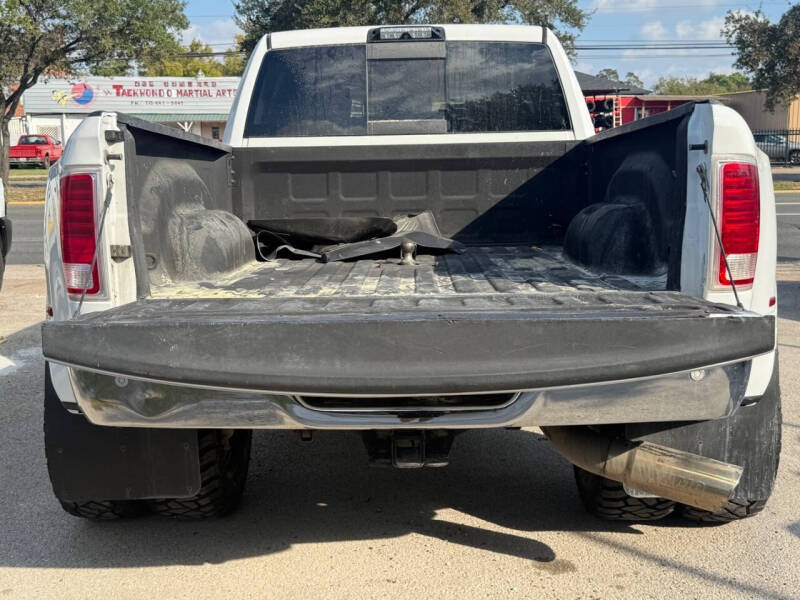 2017 RAM 3500 Laramie