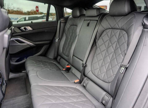 2023 BMW X6 xDrive40i