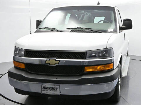 2022 Chevrolet Express 2500