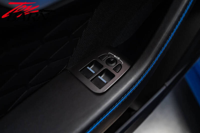 2017 Jaguar F-TYPE SVR