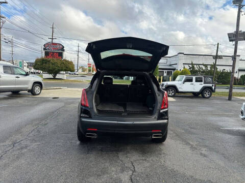 2022 Cadillac XT5 Luxury