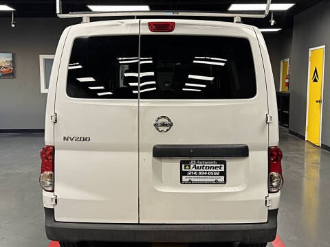 2015 Nissan NV200
