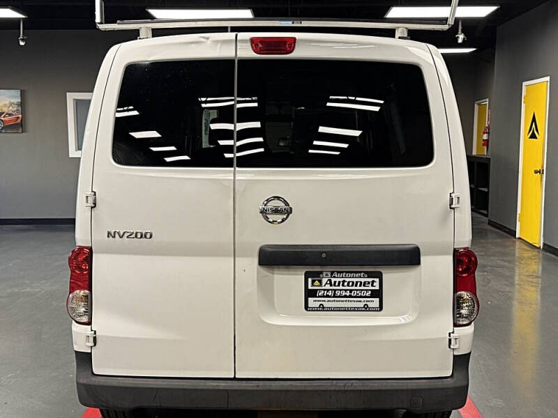 2015 Nissan NV200