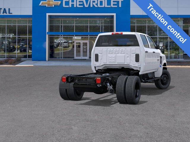 2025 Chevrolet Silverado 5500HD