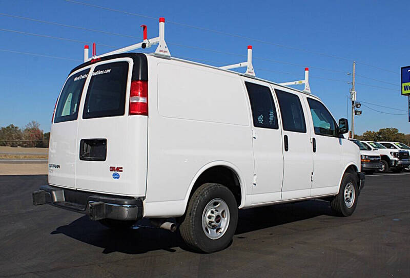 2024 GMC Savana 2500