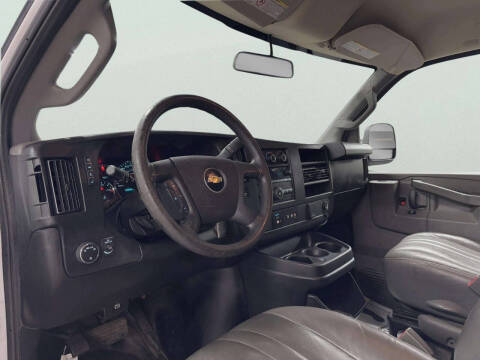 2019 Chevrolet Express 2500