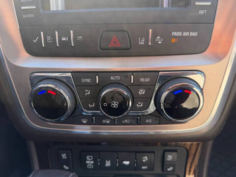 2016 GMC Acadia Denali