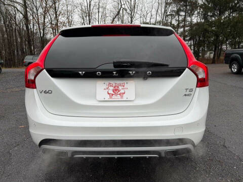 2018 Volvo V60 Cross Country T5 Premier