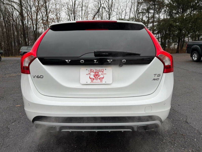 2018 Volvo V60 Cross Country T5 Premier