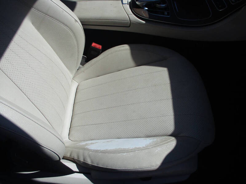 2018 Mercedes-Benz E-Class E 300