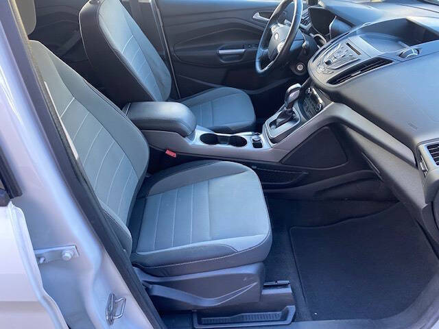 2014 Ford C-MAX Hybrid SE