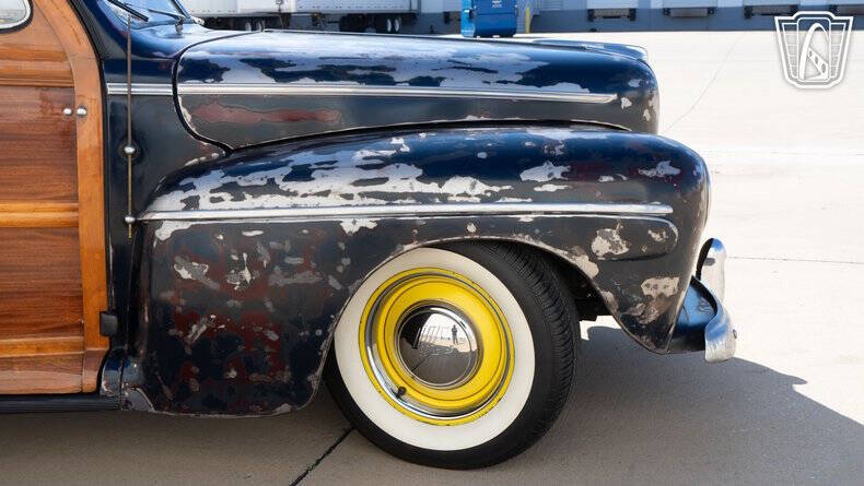 1946 Ford Super Deluxe