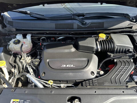 2017 Chrysler Pacifica Touring-L
