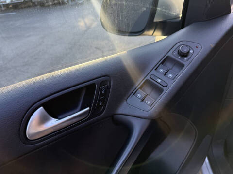 2016 Volkswagen Tiguan 2.0T S