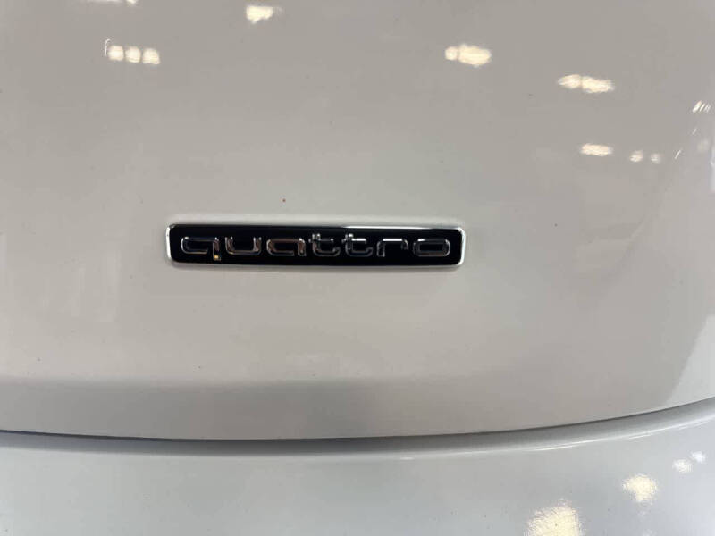 2022 Audi Q5 quattro S line Prem Plus 45 TFSI