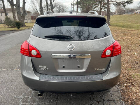 2011 Nissan Rogue SV