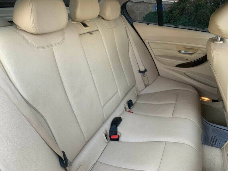 2014 BMW 3 Series 328i