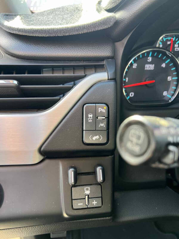 2017 GMC Yukon SLE