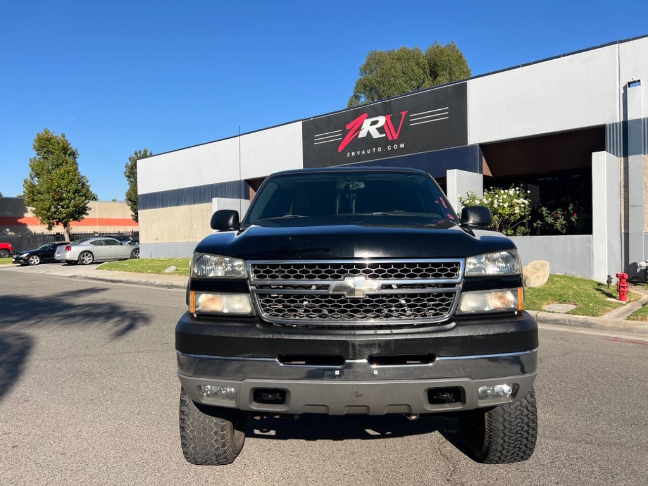 2005 Chevrolet Silverado 2500HD for sale at ZRV AUTO INC in Brea, CA