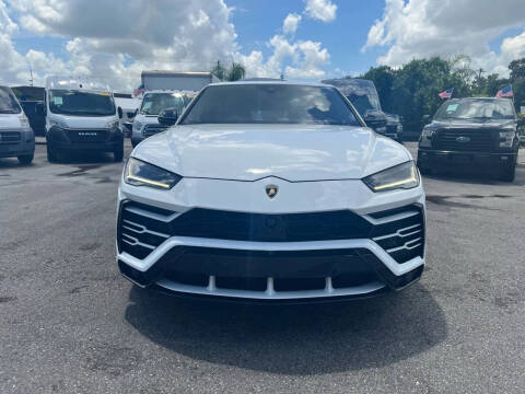 2019 Lamborghini Urus