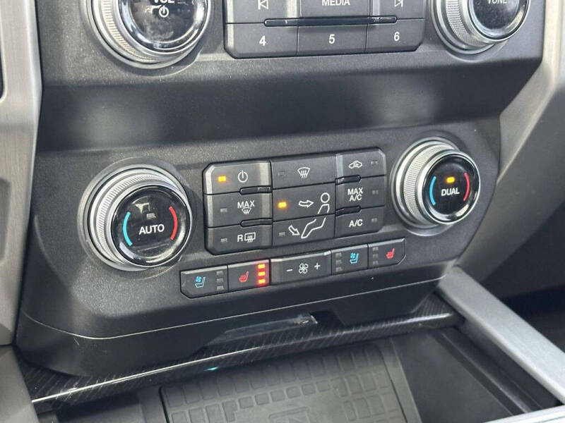 2021 Ford F-450 Super Duty Platinum