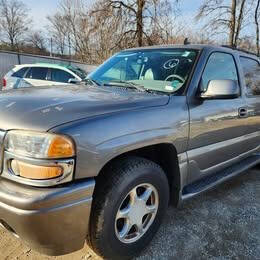 2004 GMC Yukon Denali