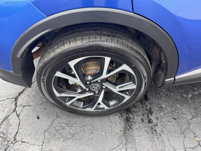 2018 Toyota C-HR XLE