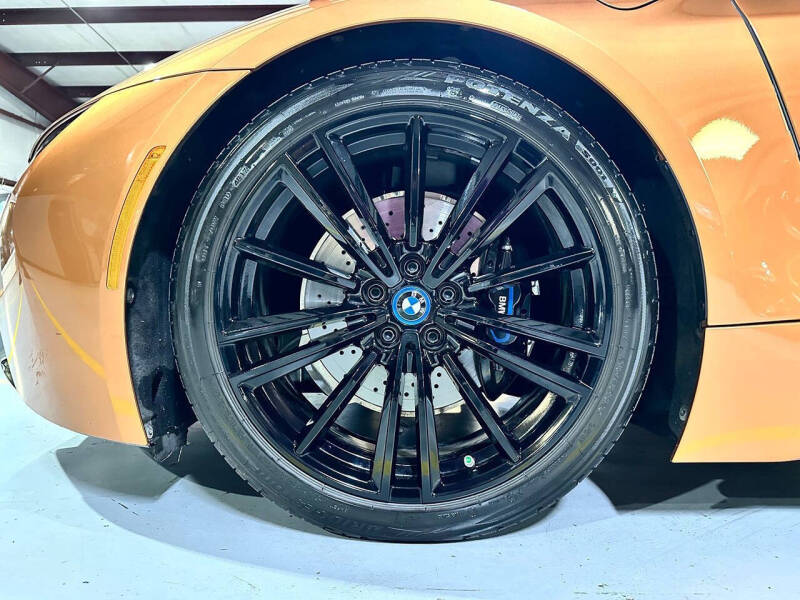 2019 BMW i8