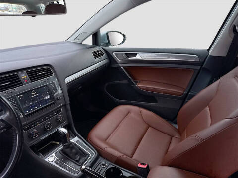 2017 Volkswagen Golf Alltrack