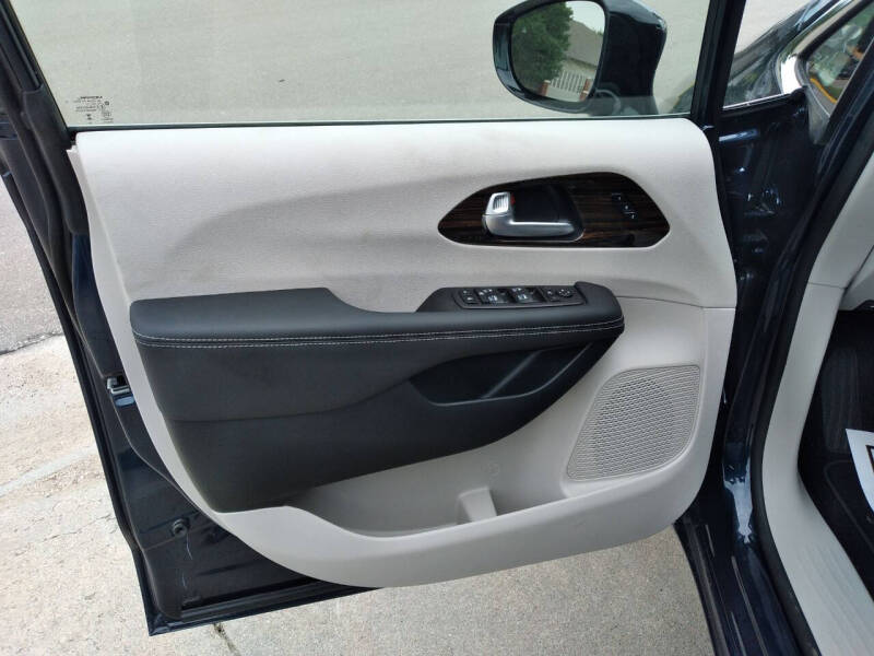 2024 Chrysler Pacifica Limited