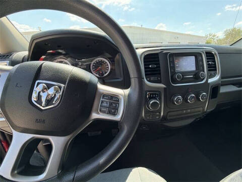 2024 RAM 1500 Classic SLT