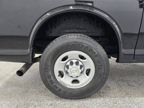 2020 Chevrolet Express 2500