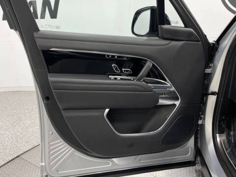 2024 Land Rover Range Rover P530 SE